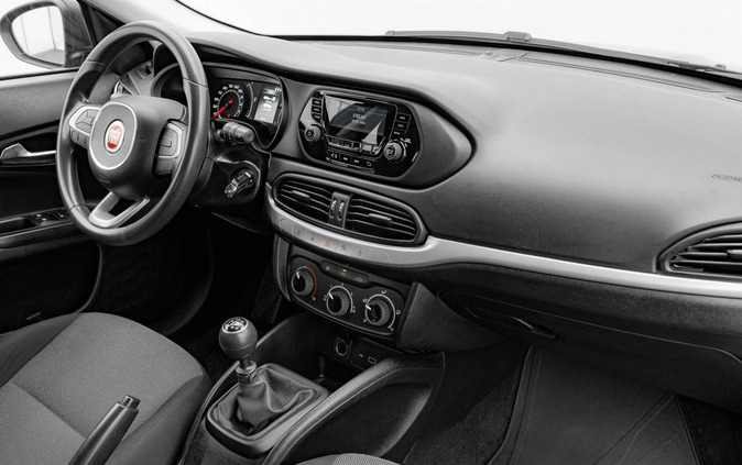 Fiat Tipo cena 47850 przebieg: 56441, rok produkcji 2019 z Lubniewice małe 667